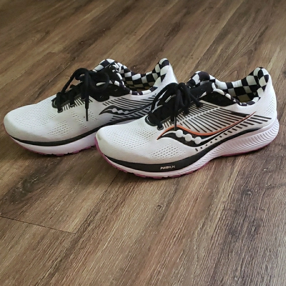 Saucony Guide 14 Running Shoes